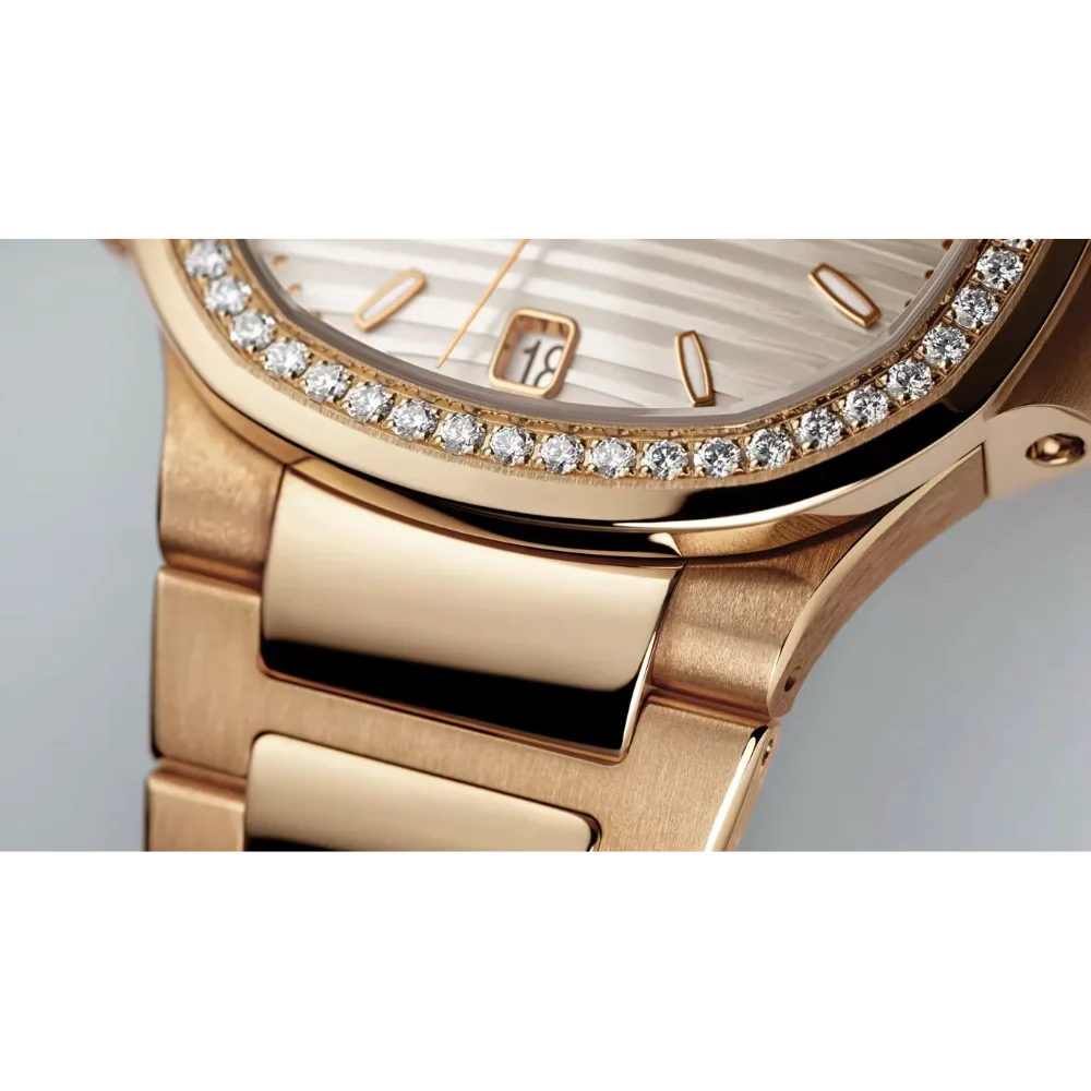 Patek Philippe Ladies Nautilus 7118/1200R‑001 - Image 3