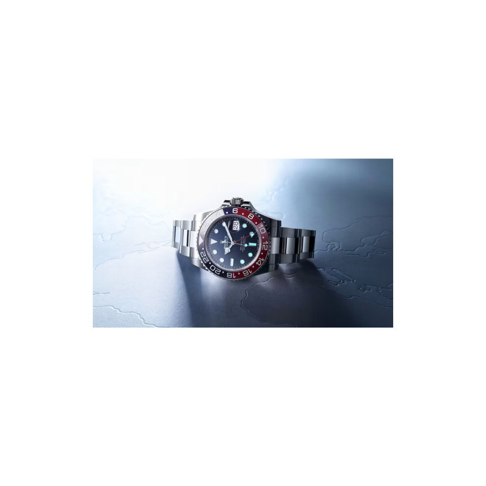 Rolex GMT-Master II 36mm, Oystersteel and 18k White Gold, Ref# 126284rbr-0049 - Image 4